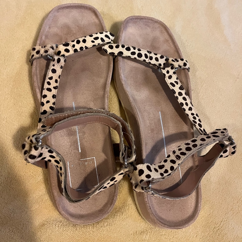 Dolce Vita leopard sandals